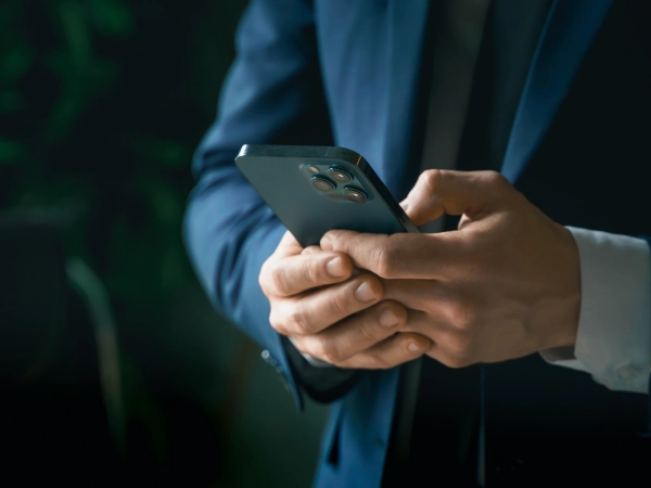 先打電話給銀行