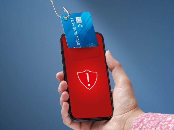 刷卡換現詐騙情境圖